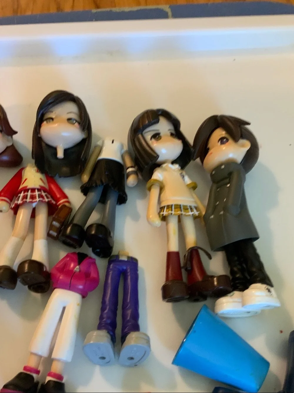 Mix-and-Match Kids Fashion Doll Figures & Accessories - Blue, Pink, Brown Pieces